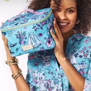 Lilly's road trip Cosmetic Case